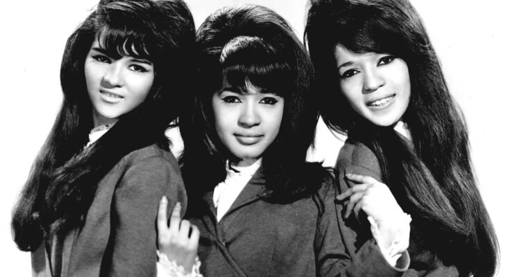 Sleigh Ride by The Ronettes Mp3 Download